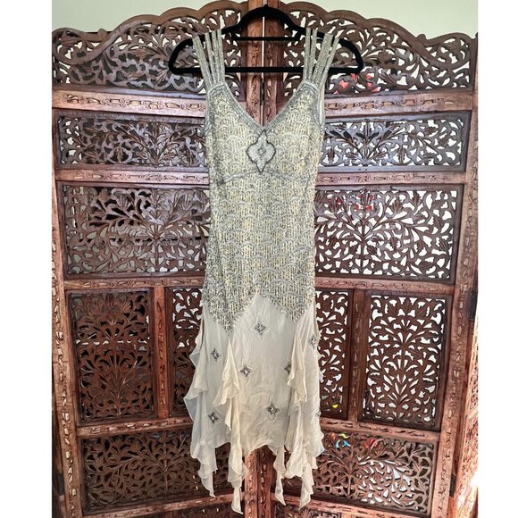 Sue Wong Dresses & Skirts - Vintage Sue Wong Silver/Cream Beaded Detail Midi-Dress